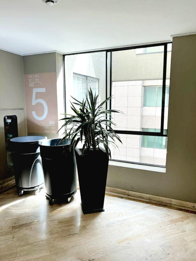 Acogedor Apartasuite Cerca Al Parque De La 93 Богота Экстерьер фото